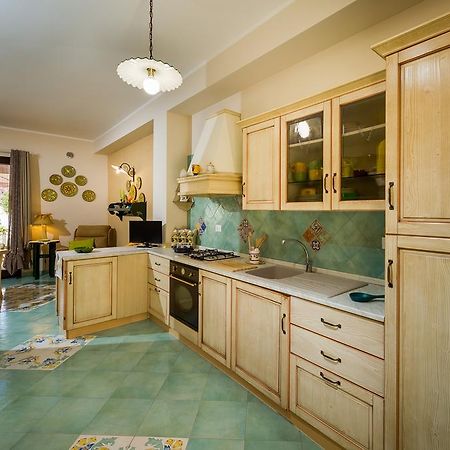 Appartamenti Il Patio Сан-Віто-Ло-Капо Екстер'єр фото
